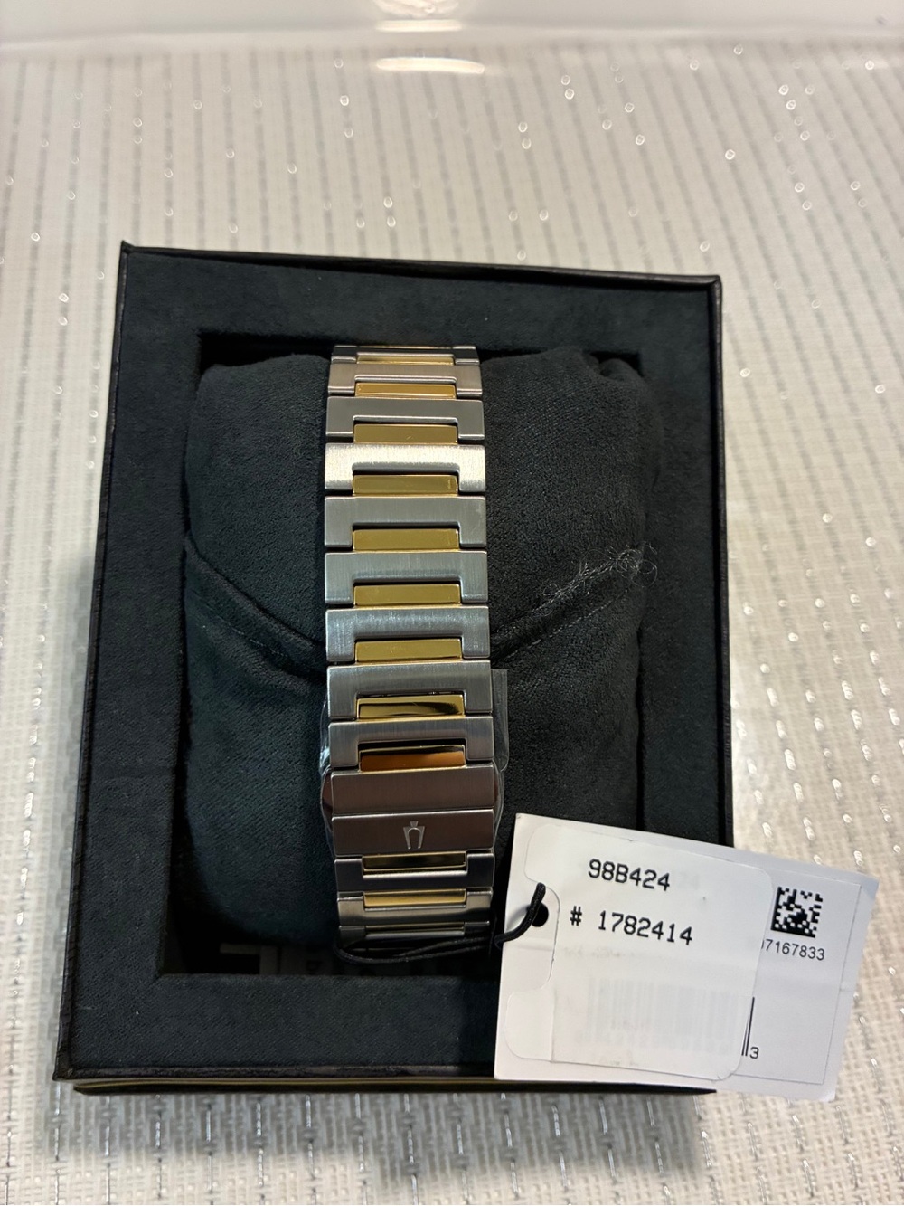 Bulova Two-Tone Gold and Silver Men's Bracelet Watch with White Dial - Picture 2 of 3